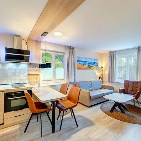 Dünenhaus Unserusedomde Ca40qm Mit Parkplatz Direkt Am 9i2 Apartment *